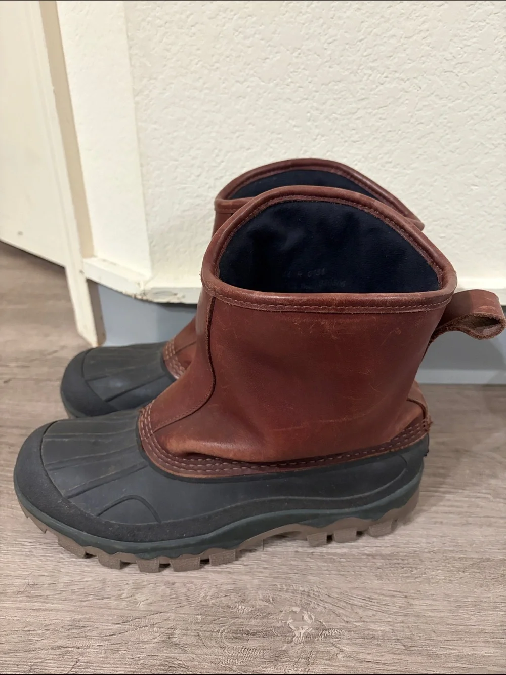 Men's Brown Leather & Black Rubber Winter Boots